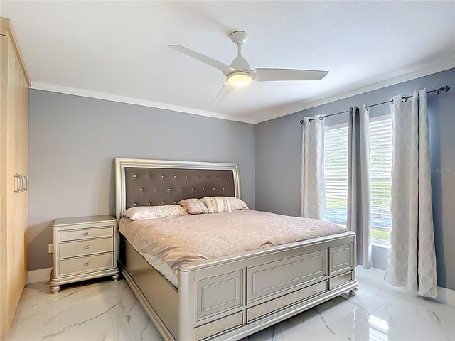 4934 LAZY OAKS WAY, St Cloud, FL 34771