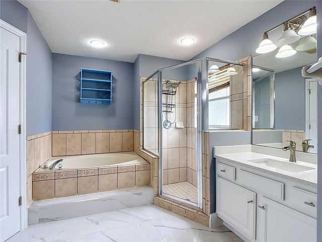 4934 LAZY OAKS WAY, St Cloud, FL 34771