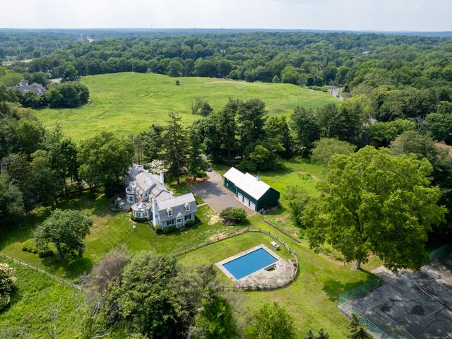 221 Greens Farms Road, Westport, CT 06880