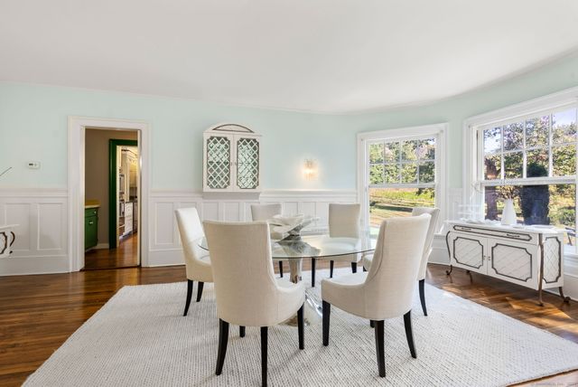 221 Greens Farms Road, Westport, CT 06880