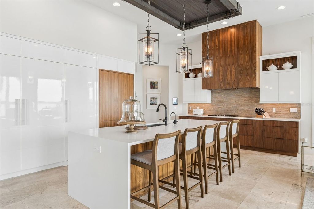 Image 16 of property listing at 9236 BAY POINT DRIVE, Orlando, FL 32819