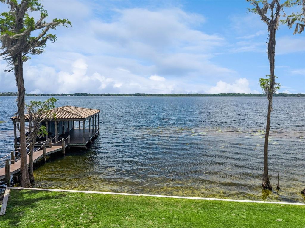 Image 79 of property listing at 9236 BAY POINT DRIVE, Orlando, FL 32819