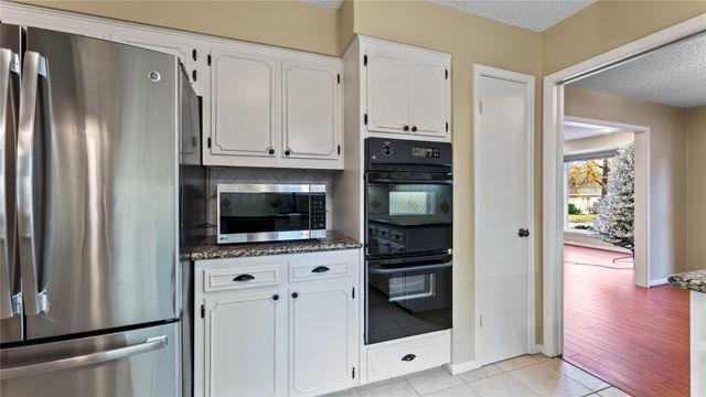 208 Magnolia Way, Huntsville, TX 77320