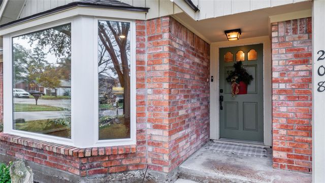 208 Magnolia Way, Huntsville, TX 77320