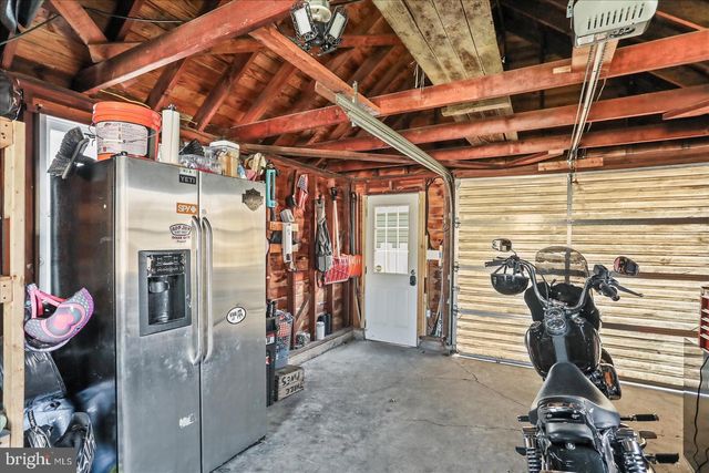 19 S 4TH ST, Mcsherrystown, PA 17344