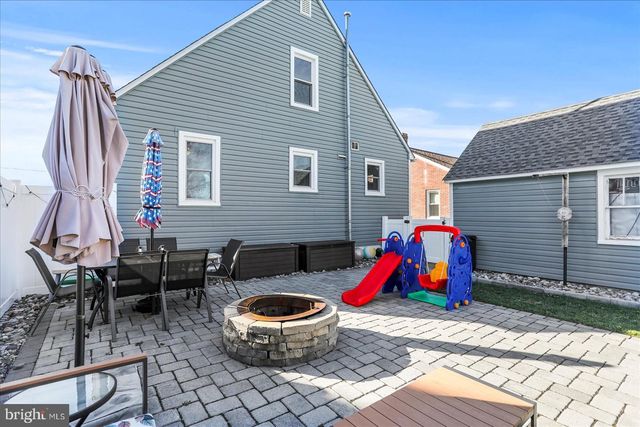 19 S 4TH ST, Mcsherrystown, PA 17344