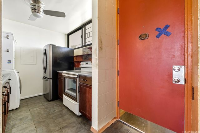 99-015 Kalaloa Street 702, Aiea, HI 96701