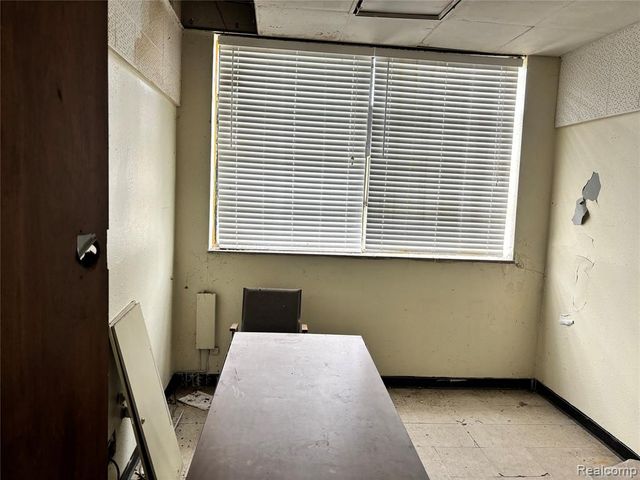 3240 Puritan, Detroit, MI 48238