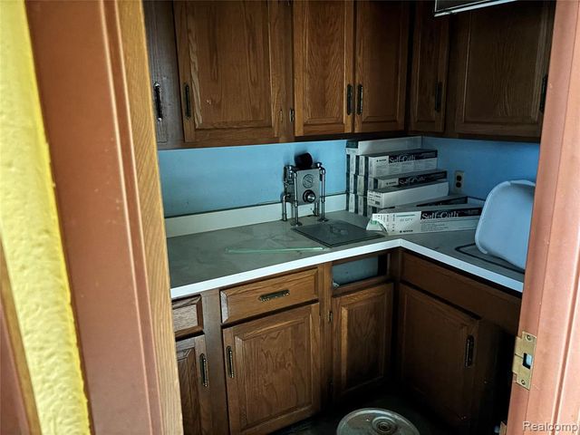 3240 Puritan, Detroit, MI 48238