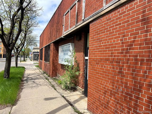 3240 Puritan, Detroit, MI 48238
