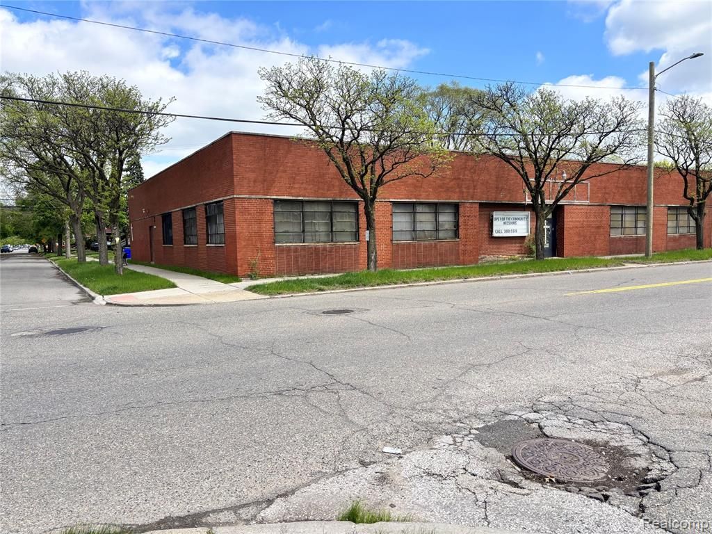 3240 Puritan, Detroit, MI 48238