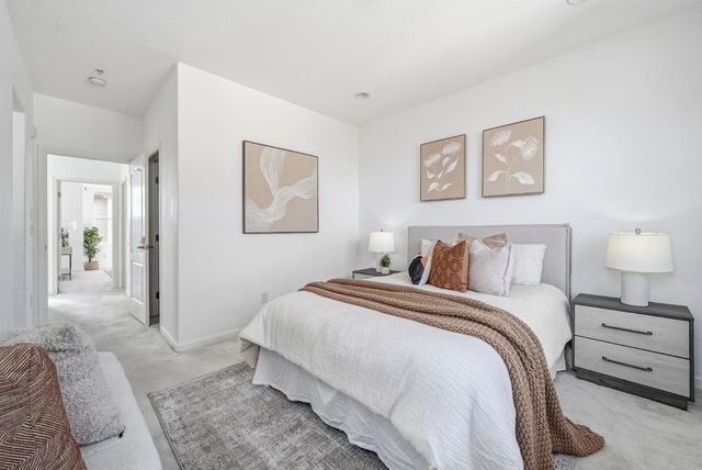 238 Peppermint Tree Terrace 5, Sunnyvale, CA 94086