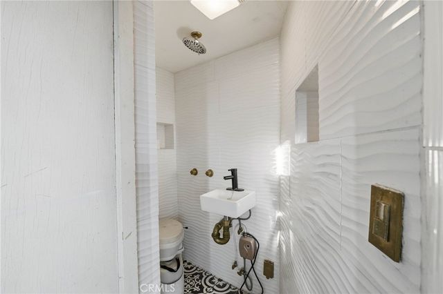 12140 E Highway 20, Clearlake Oaks, CA 95423