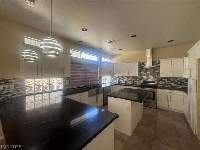 1505 Sun Copper Drive, Las Vegas, NV 89117