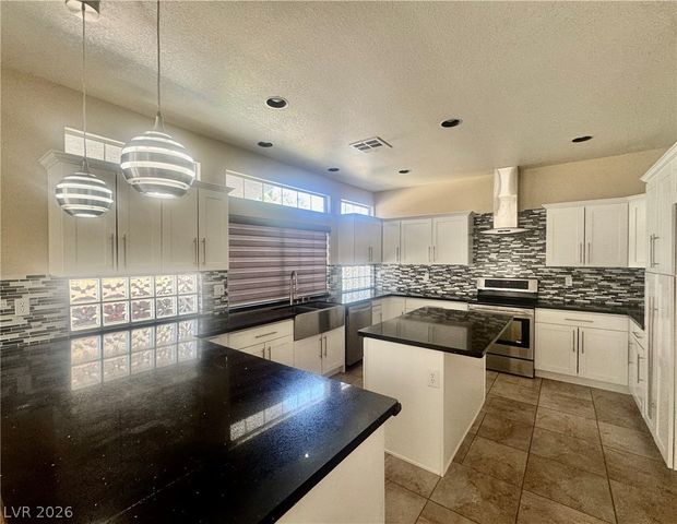 1505 Sun Copper Drive, Las Vegas, NV 89117