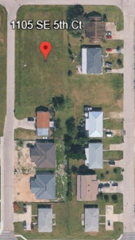 1105 SE 5TH COURT, Cape Coral, FL 33990