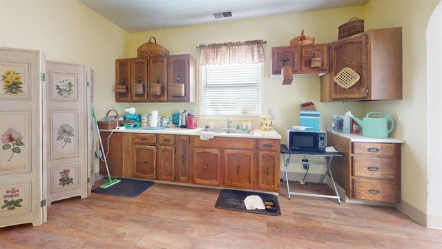 1128 3rd Avenue, Chesapeake, OH 45619