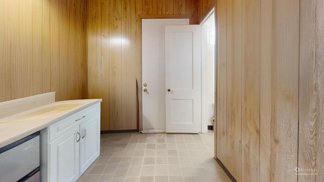 1128 3rd Avenue, Chesapeake, OH 45619