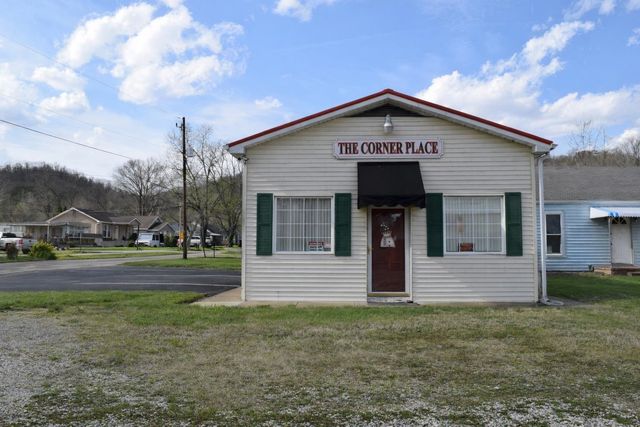 1128 3rd Avenue, Chesapeake, OH 45619