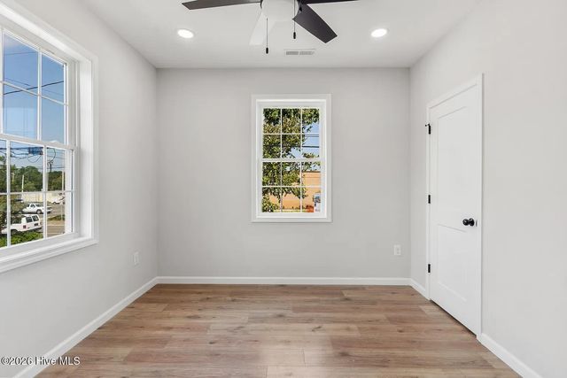 720 Nun Street, Wilmington, NC 28401
