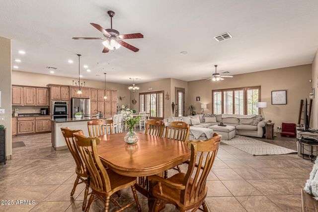 20826 S HADRIAN Way, Queen Creek, AZ 85142