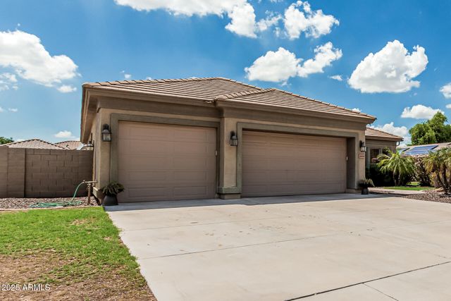 20826 S HADRIAN Way, Queen Creek, AZ 85142