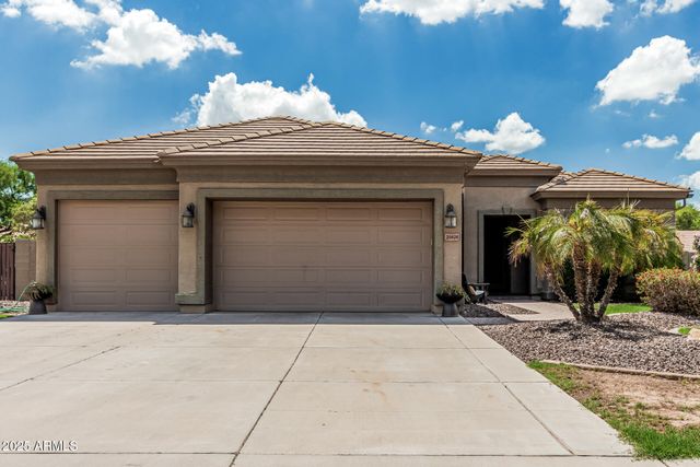 20826 S HADRIAN Way, Queen Creek, AZ 85142