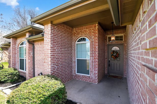 402 Taos Court E, Aledo, TX 76008