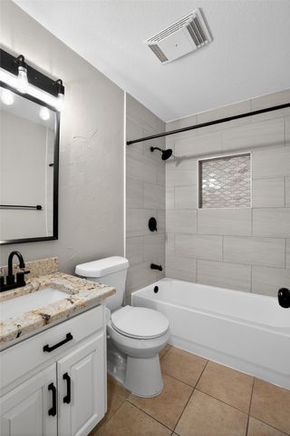 402 Taos Court E, Aledo, TX 76008