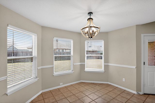 402 Taos Court E, Aledo, TX 76008