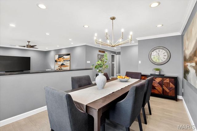 12759 Ladue Road, Creve Coeur, MO 63141