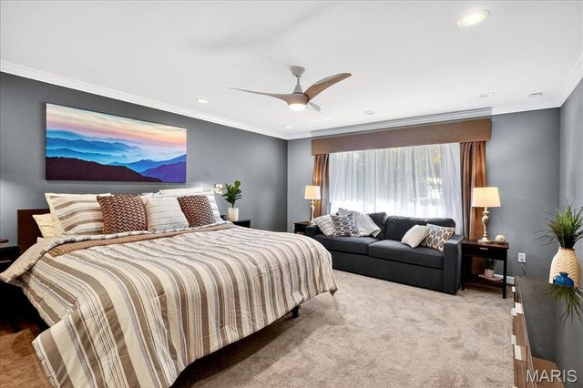 12759 Ladue Road, Creve Coeur, MO 63141