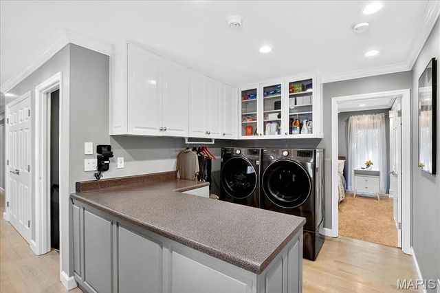 12759 Ladue Road, Creve Coeur, MO 63141