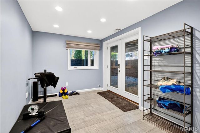 12759 Ladue Road, Creve Coeur, MO 63141