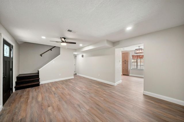 12306 Old River Drive, Baytown, TX 77523
