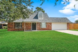 12306 Old River Drive, Baytown, TX 77523