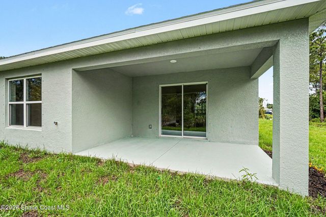 5380 Cillette Avenue, North Port, FL 34288