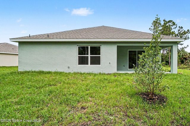 5380 Cillette Avenue, North Port, FL 34288
