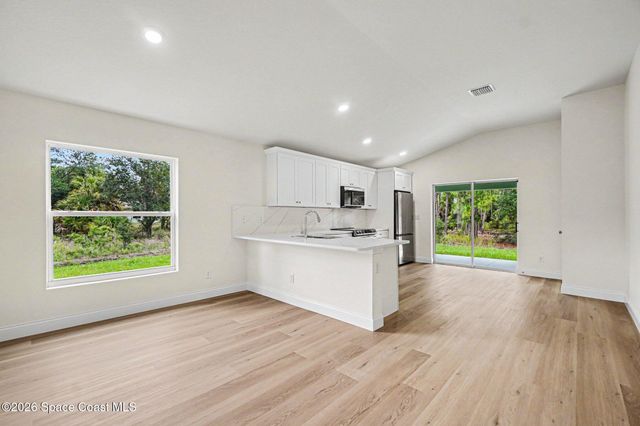 5380 Cillette Avenue, North Port, FL 34288