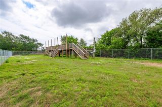 441-443 16th Street, San Leon, TX 77539