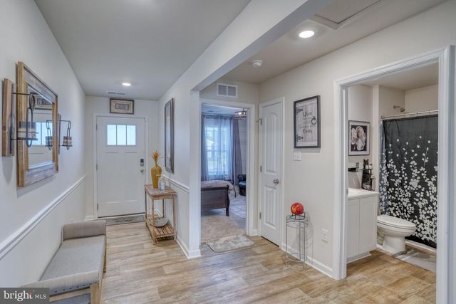 242 SEDMONT CIR, Smyrna, DE 19977