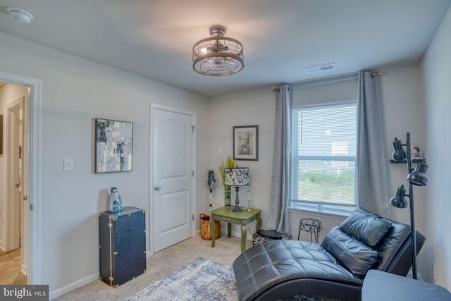 242 SEDMONT CIR, Smyrna, DE 19977
