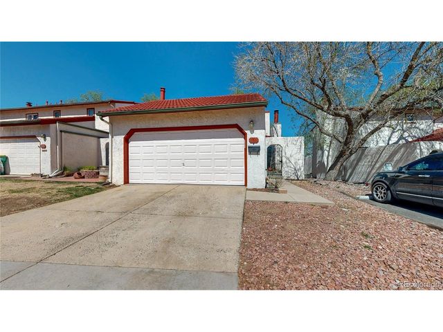 1301 Madero St, Broomfield, CO 80020