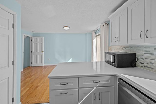 31 Bluestone Dr Unit 31, Nashua, NH 03060