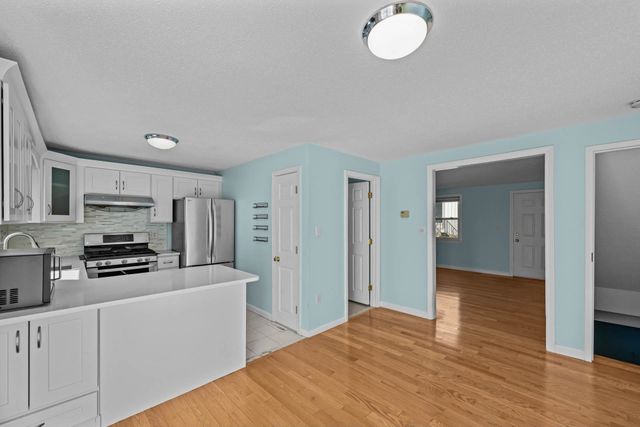 31 Bluestone Dr Unit 31, Nashua, NH 03060