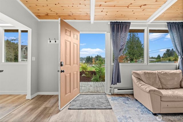 11285 SE Southworth Drive, Port Orchard, WA 98366