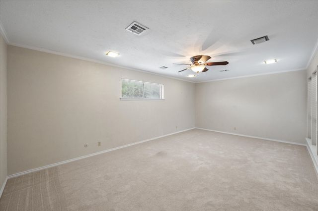 1235 Lexington Square, Corsicana, TX 75110