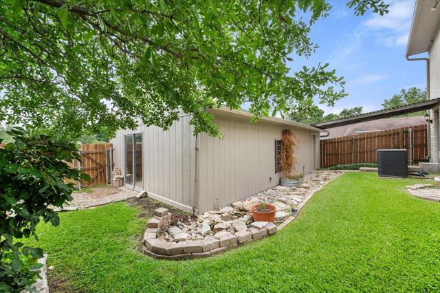 1235 Lexington Square, Corsicana, TX 75110