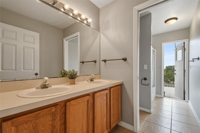 2012 KNOLLCREST DRIVE, Clermont, FL 34711