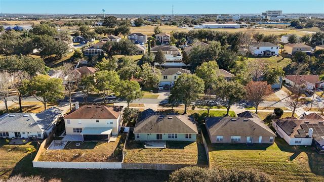 2012 KNOLLCREST DRIVE, Clermont, FL 34711